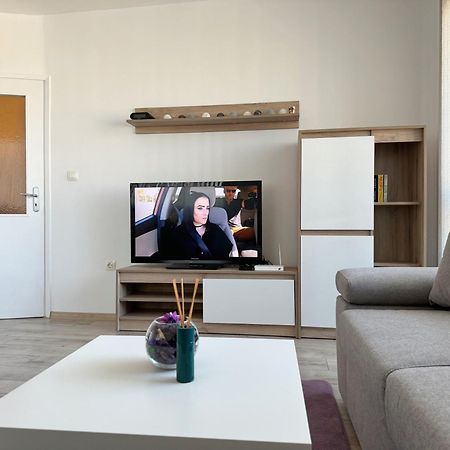 Restful Apartment For 4 Guests In ブルガス エクステリア 写真