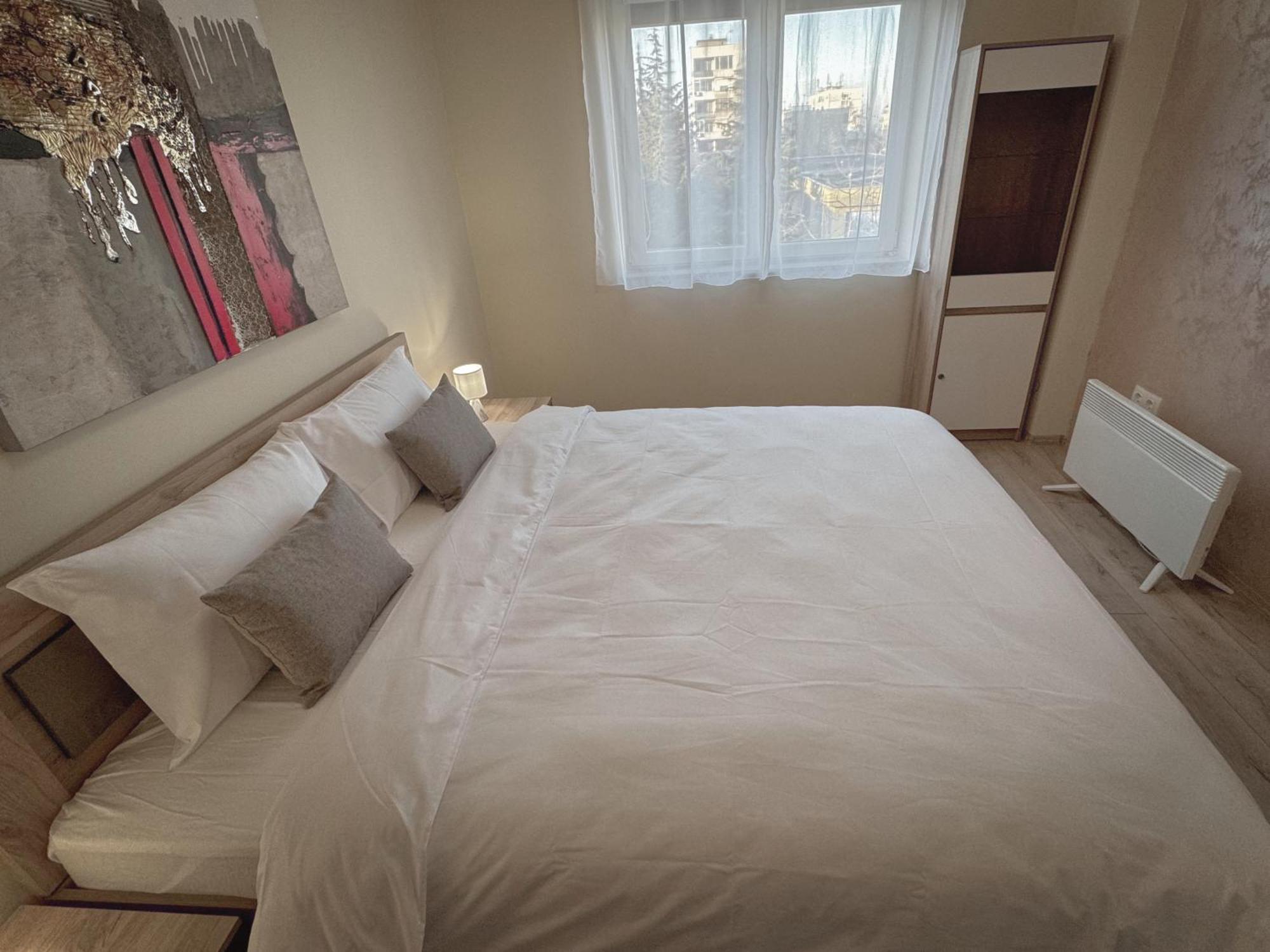 Restful Apartment For 4 Guests In ブルガス エクステリア 写真